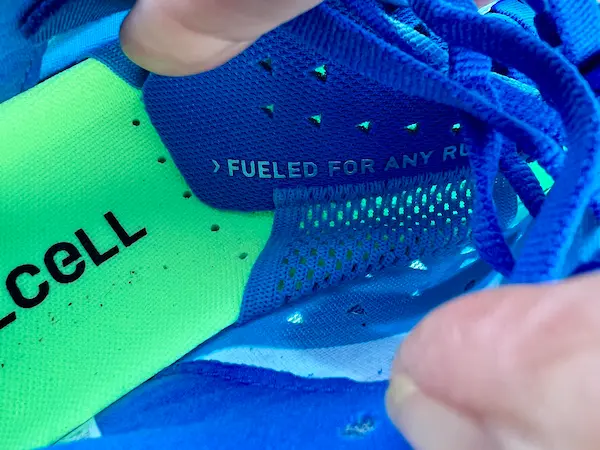 New Balance FuelCell Rebel v4 review detalle upper