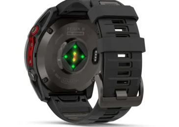 Photo back de Garmin Fénix 8 Pro MicroLED: pantalla revolucionaria y conectividad total